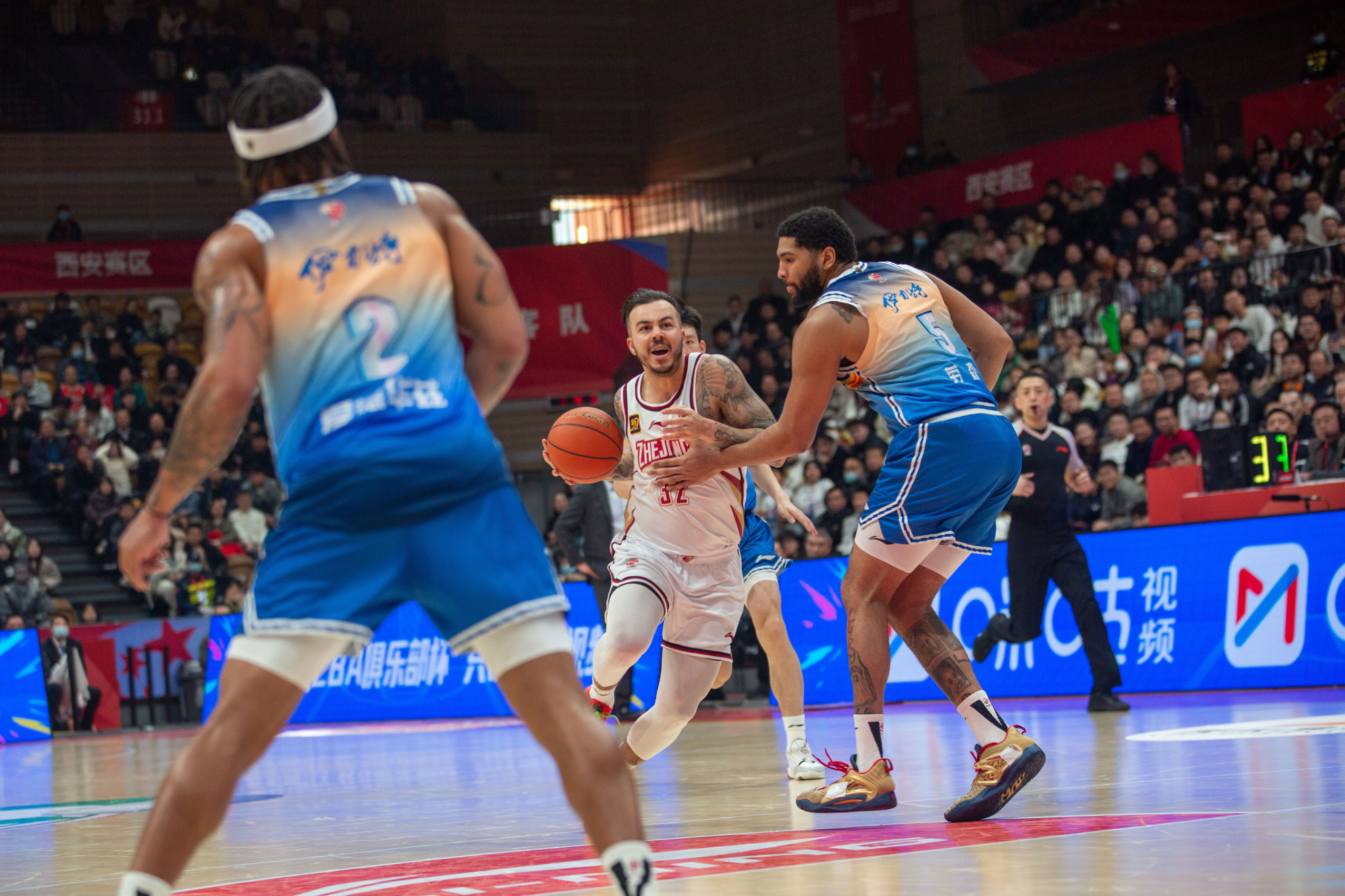 窗口期体能课后,纽卡斯尔队长鼓劲备战CBA常规赛,赛场秩序良好,轮换策略成焦点的简单介绍 窗口期体能课后,纽卡斯尔队长鼓劲备战CBA常规赛,赛场秩序良好,轮换策略成焦点的简单介绍