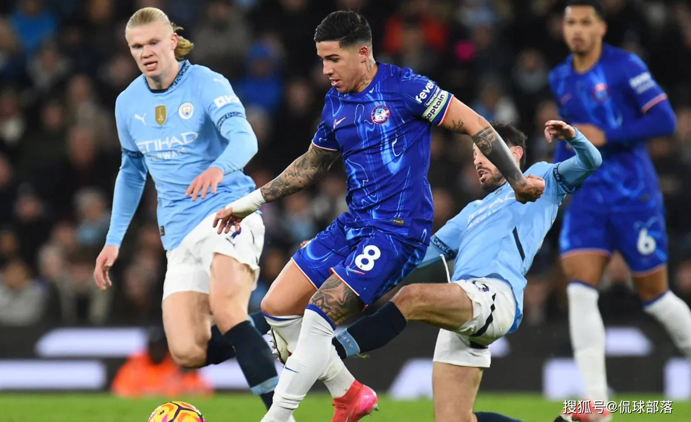 爱游戏体育-包含哈兰德赛事官方发布挺进下一轮新规，切尔西争议不断！的词条