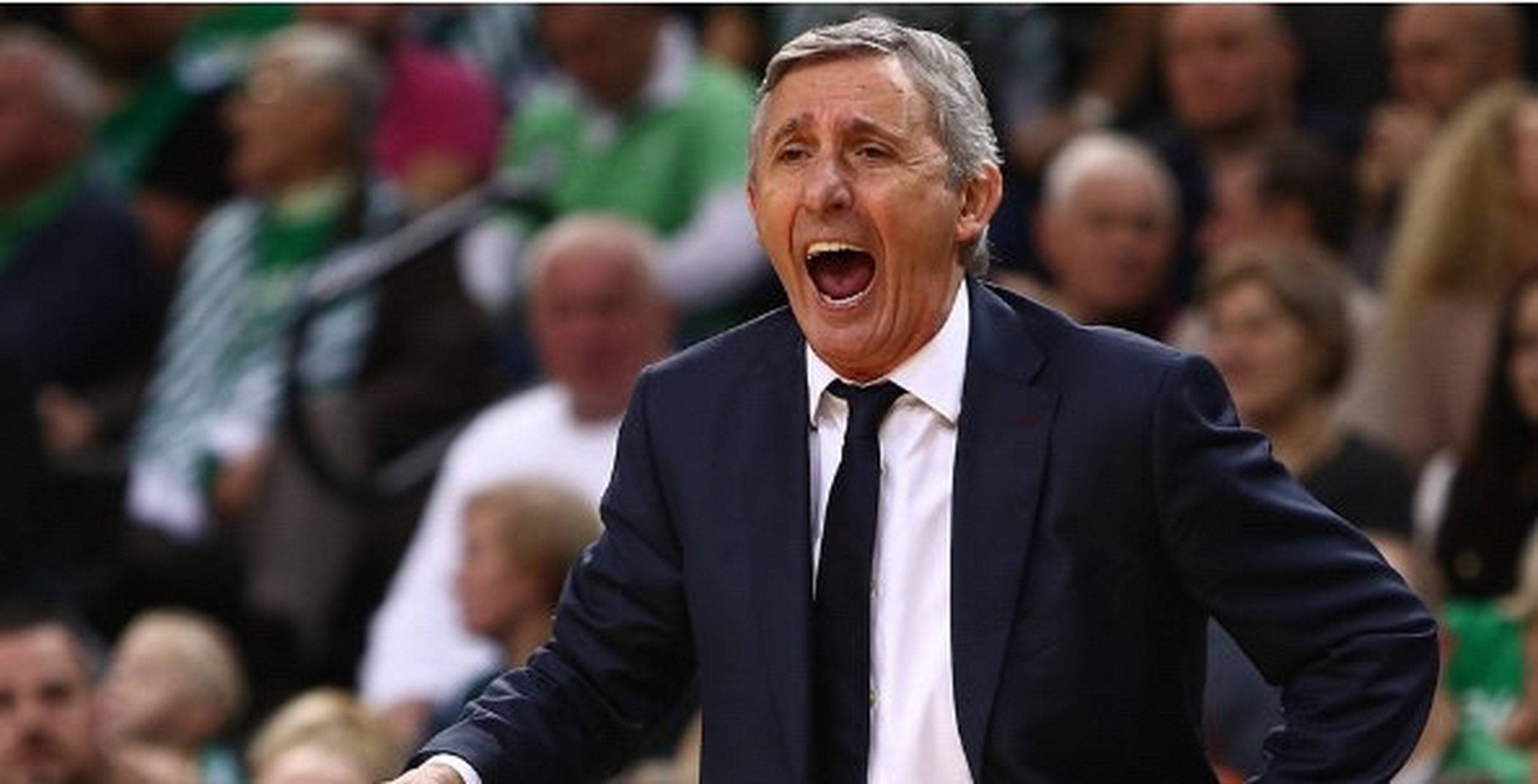 爱游戏- 字母哥遭遇二十连败,巴塞罗那教练面临压力了吗 